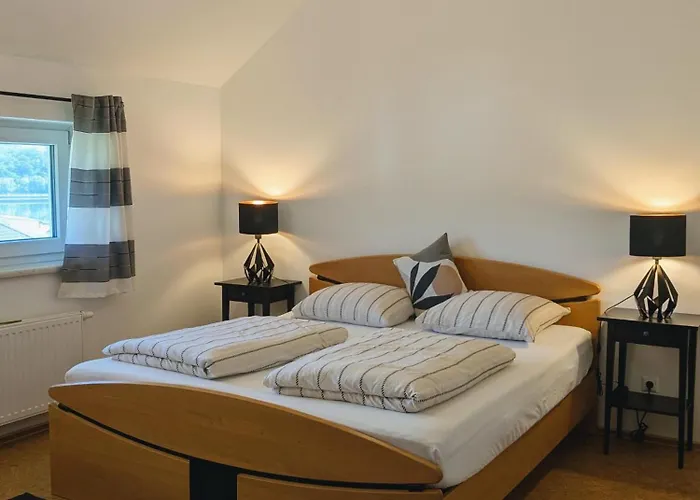 Stop & Sleep - Private Guest house *