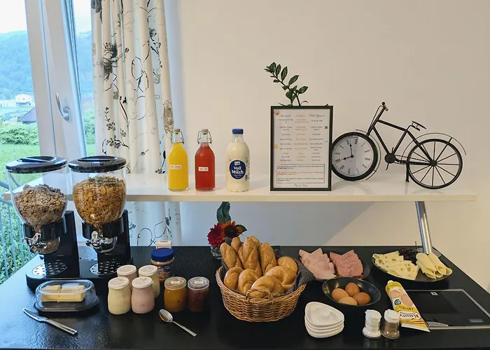 Stop & Sleep - Private Guest house *